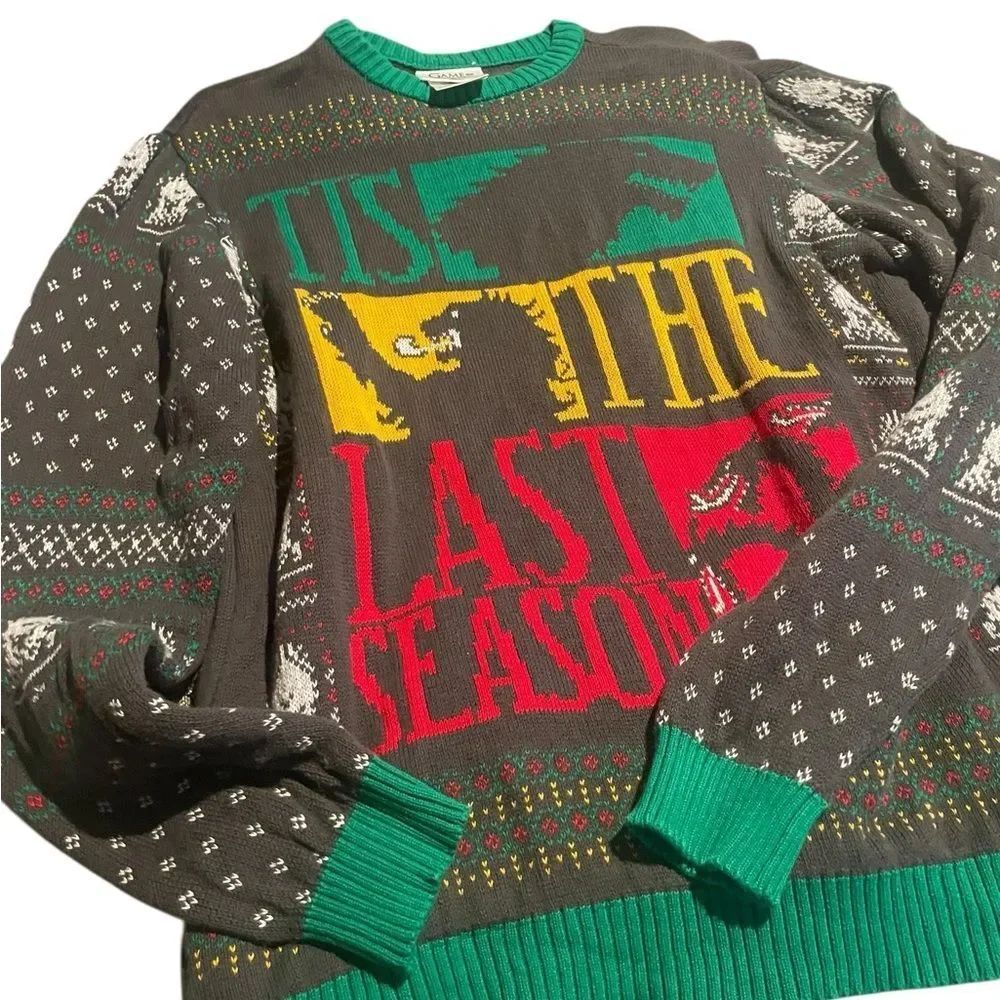 Game of Thrones Festive Gray Sweater with Colorful Design excellent size XL